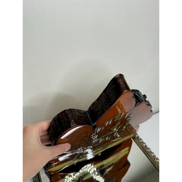 Vintage 1970’s Varnished Wood Slab Burl Edge Clock with Winter Snow Scene - Picture 9 of 10